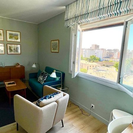 Vue Sur Rade Appartement Elegant Vaste Climatise Etage Eleve Ascenseur Proche Parking Et Toutes Commodites Au Coeur Du Toulon Historique Eksteriør billede