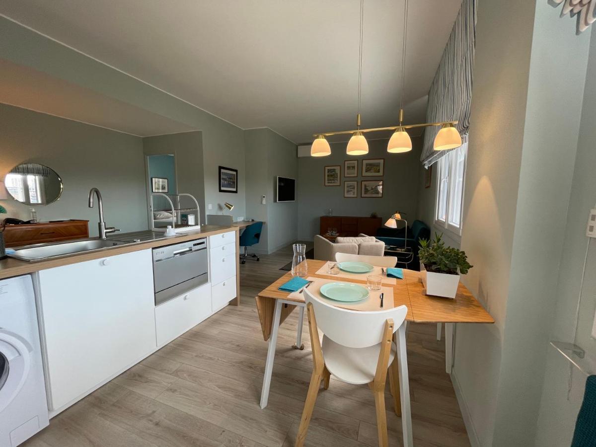 Vue Sur Rade Appartement Elegant Vaste Climatise Etage Eleve Ascenseur Proche Parking Et Toutes Commodites Au Coeur Du Toulon Historique Eksteriør billede